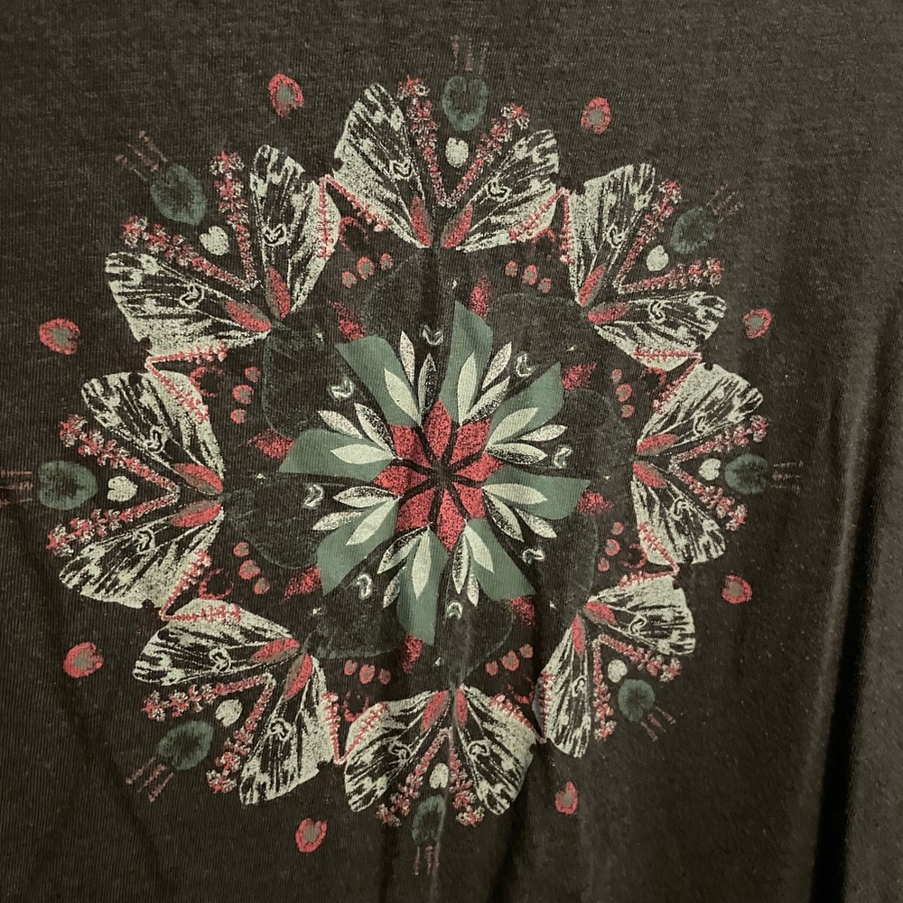 Columbia Dark Gray Women TShirt Mandala Print